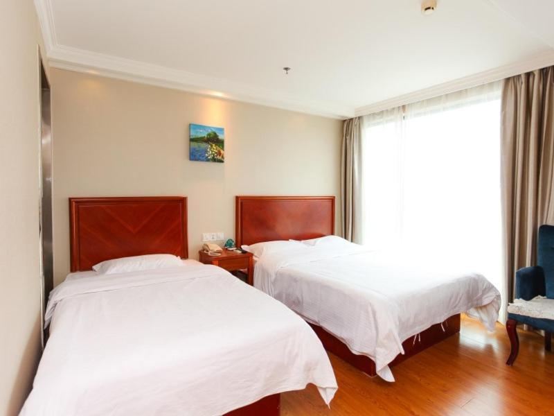 Greentree Inn Jiangsu Wuxi Hubin Business Street Business Hotel מראה חיצוני תמונה