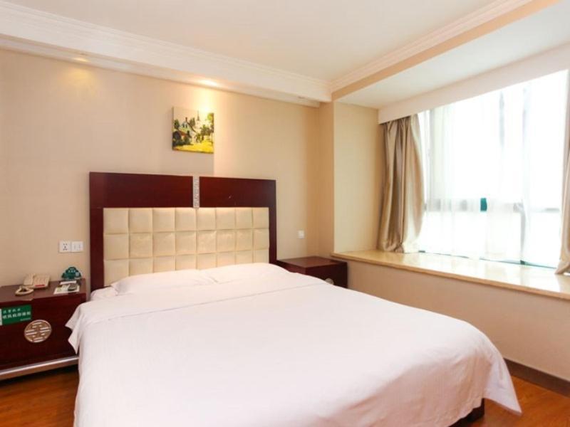 Greentree Inn Jiangsu Wuxi Hubin Business Street Business Hotel מראה חיצוני תמונה