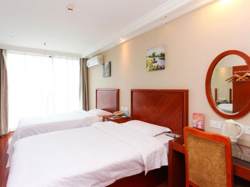 Greentree Inn Jiangsu Wuxi Hubin Business Street Business Hotel מראה חיצוני תמונה