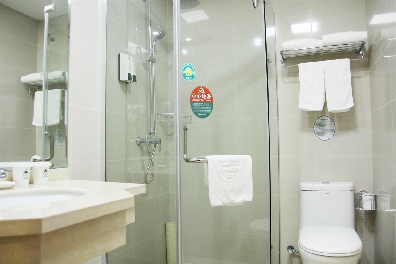 Greentree Inn Jiangsu Wuxi Hubin Business Street Business Hotel מראה חיצוני תמונה