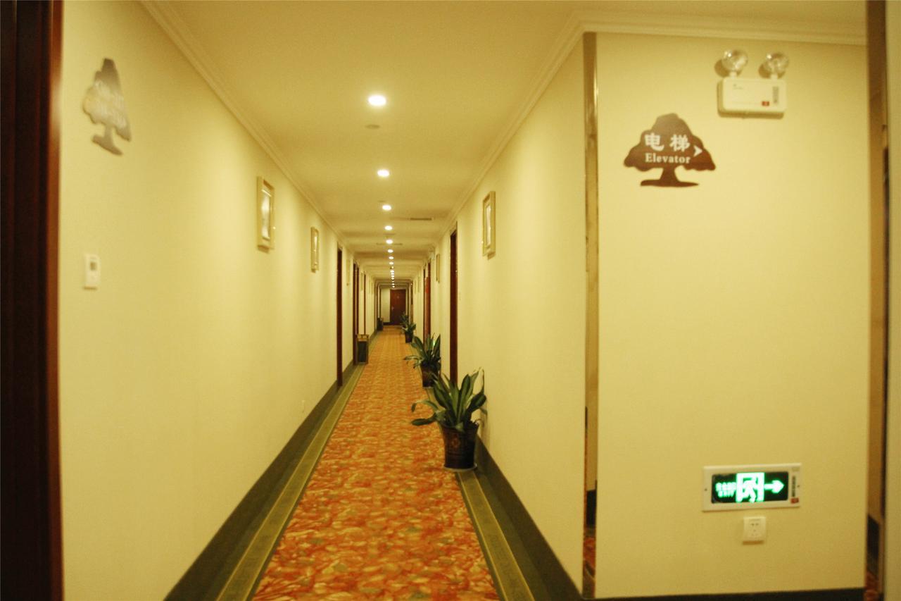 Greentree Inn Jiangsu Wuxi Hubin Business Street Business Hotel מראה חיצוני תמונה