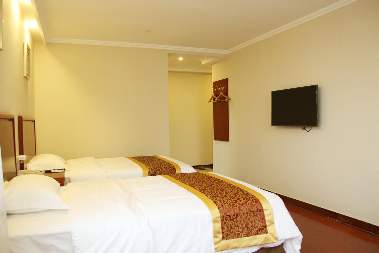 Greentree Inn Jiangsu Wuxi Hubin Business Street Business Hotel מראה חיצוני תמונה